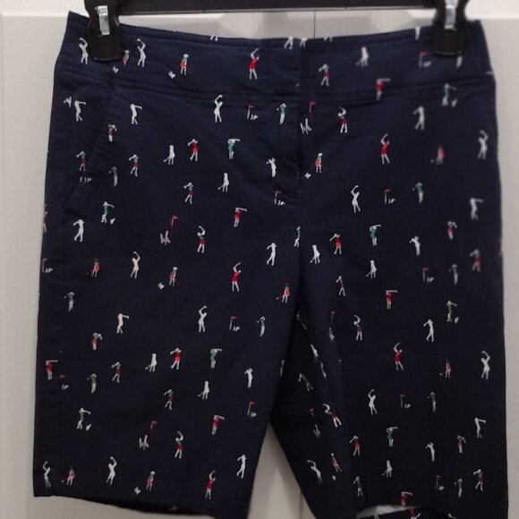IZOD Golf Shorts Women’s Size 8 Navy Mini Golfer Print Stretch Casual Golf - Picture 3 of 9